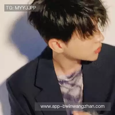 管柏钧